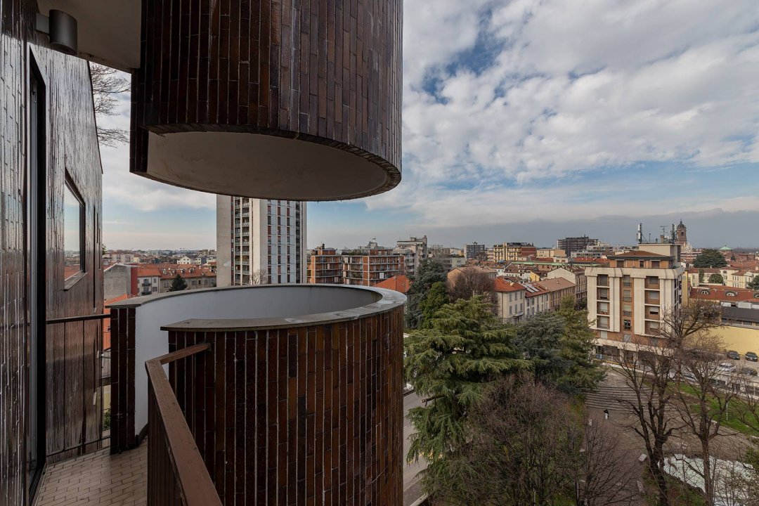A vendre penthouse in ville Monza Lombardia foto 14
