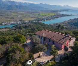 Villa Ruhiges Gebiet La Spezia Liguria Villa Ruhiges Gebiet La Spezia Liguria
