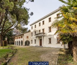 Villa City Cornuda Veneto Villa City Cornuda Veneto