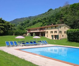 Villa Quiet zone Camaiore Toscana