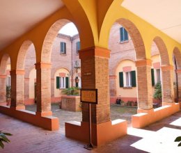 Kommerzielle Tätigkeit Stadt Budrio Emilia-Romagna Kommerzielle Tätigkeit Stadt Budrio Emilia-Romagna