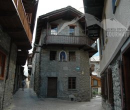 Wohnung Berg COURMAYEUR Aosta Wohnung Berg COURMAYEUR Aosta