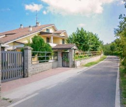 Moradia Zona tranquila Monte San Pietro Emilia-Romagna Moradia Zona tranquila Monte San Pietro Emilia-Romagna